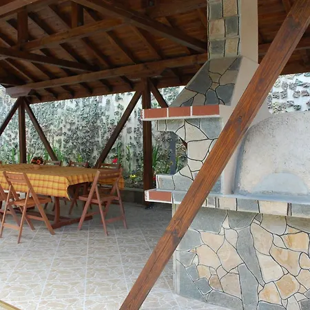 Guest house Savina 2*